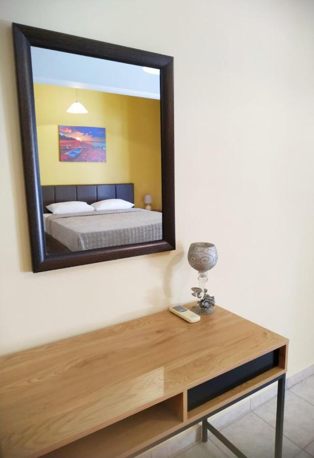 Oscar Studio Kalamata City Centre 외부 사진